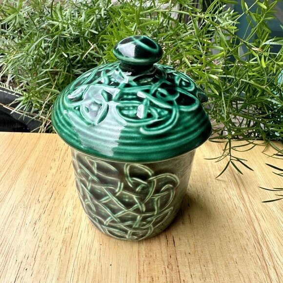 VTG St Michaels House Pottery Preserve Lidded Pot Jar 4.25" Green Celtic Ireland - Picture 1 of 10